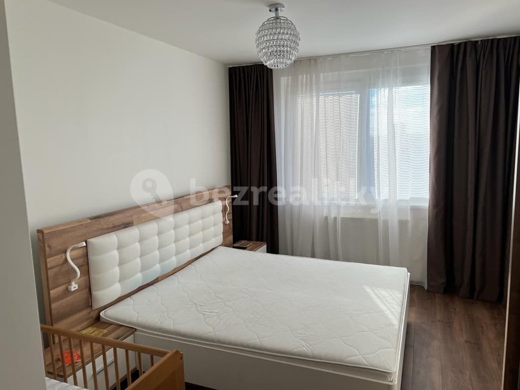 Prenájom bytu 3-izbový 92 m², Kryšpínova, Praha, Praha Prenájom bytu 3-izbový 92 m², Kryšpínova, Praha, Praha