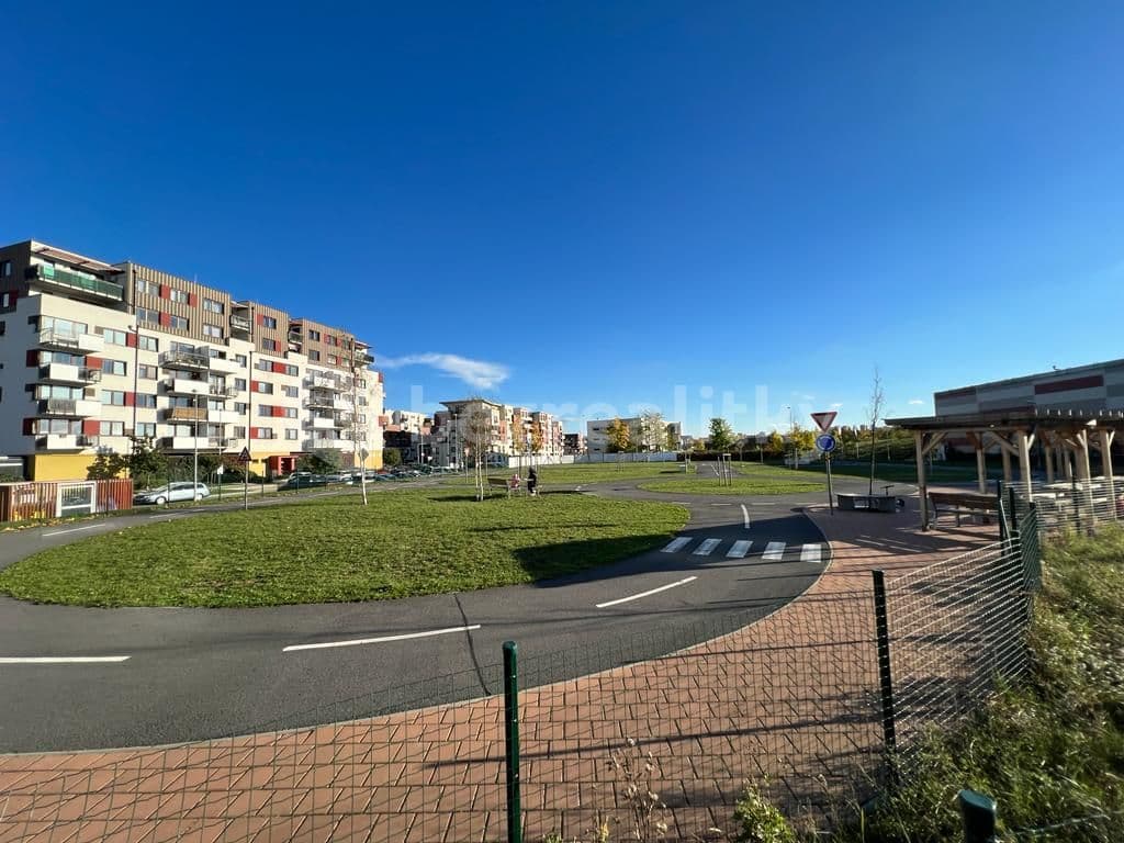 Prenájom bytu 3-izbový 92 m², Kryšpínova, Praha, Praha Prenájom bytu 3-izbový 92 m², Kryšpínova, Praha, Praha
