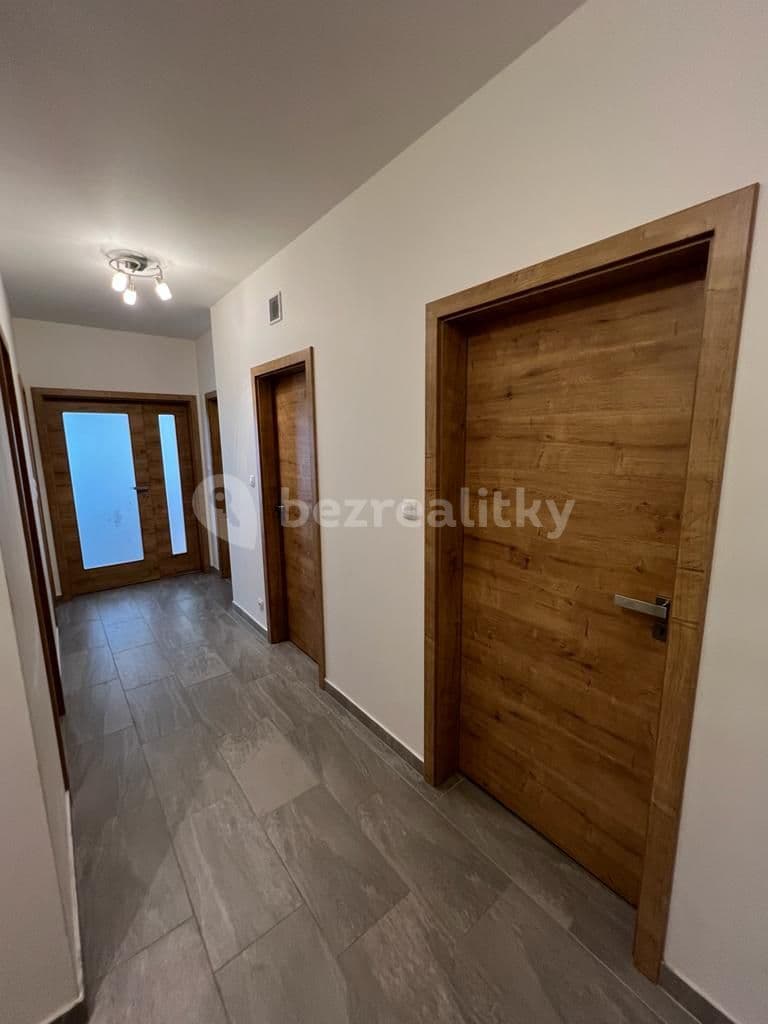 Prenájom bytu 3-izbový 92 m², Kryšpínova, Praha, Praha Prenájom bytu 3-izbový 92 m², Kryšpínova, Praha, Praha