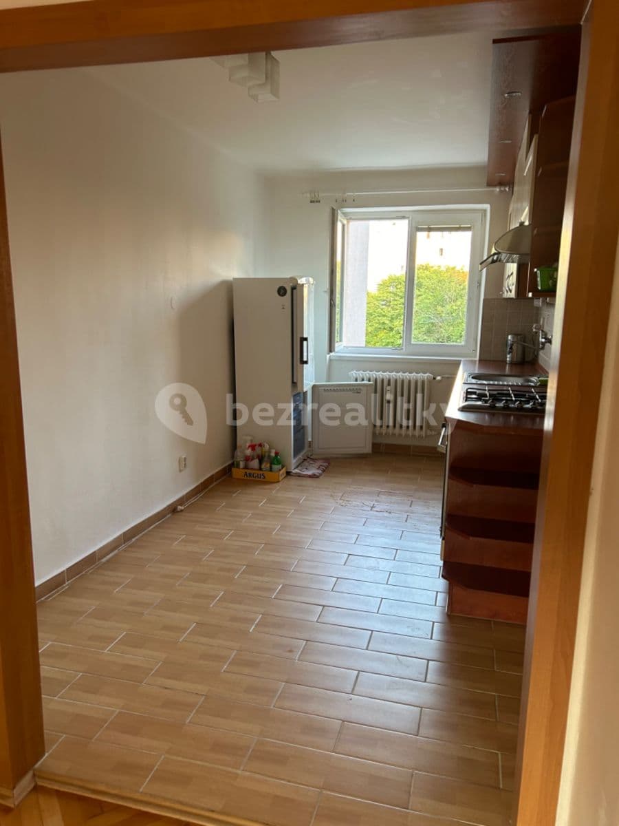 Prenájom bytu 2-izbový 57 m², Unhošťská, Kladno, Středočeský kraj Prenájom bytu 2-izbový 57 m², Unhošťská, Kladno, Středočeský kraj