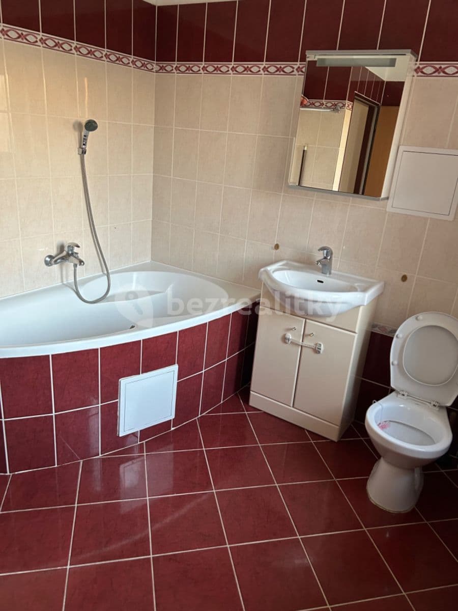 Prenájom bytu 2-izbový 57 m², Unhošťská, Kladno, Středočeský kraj Prenájom bytu 2-izbový 57 m², Unhošťská, Kladno, Středočeský kraj