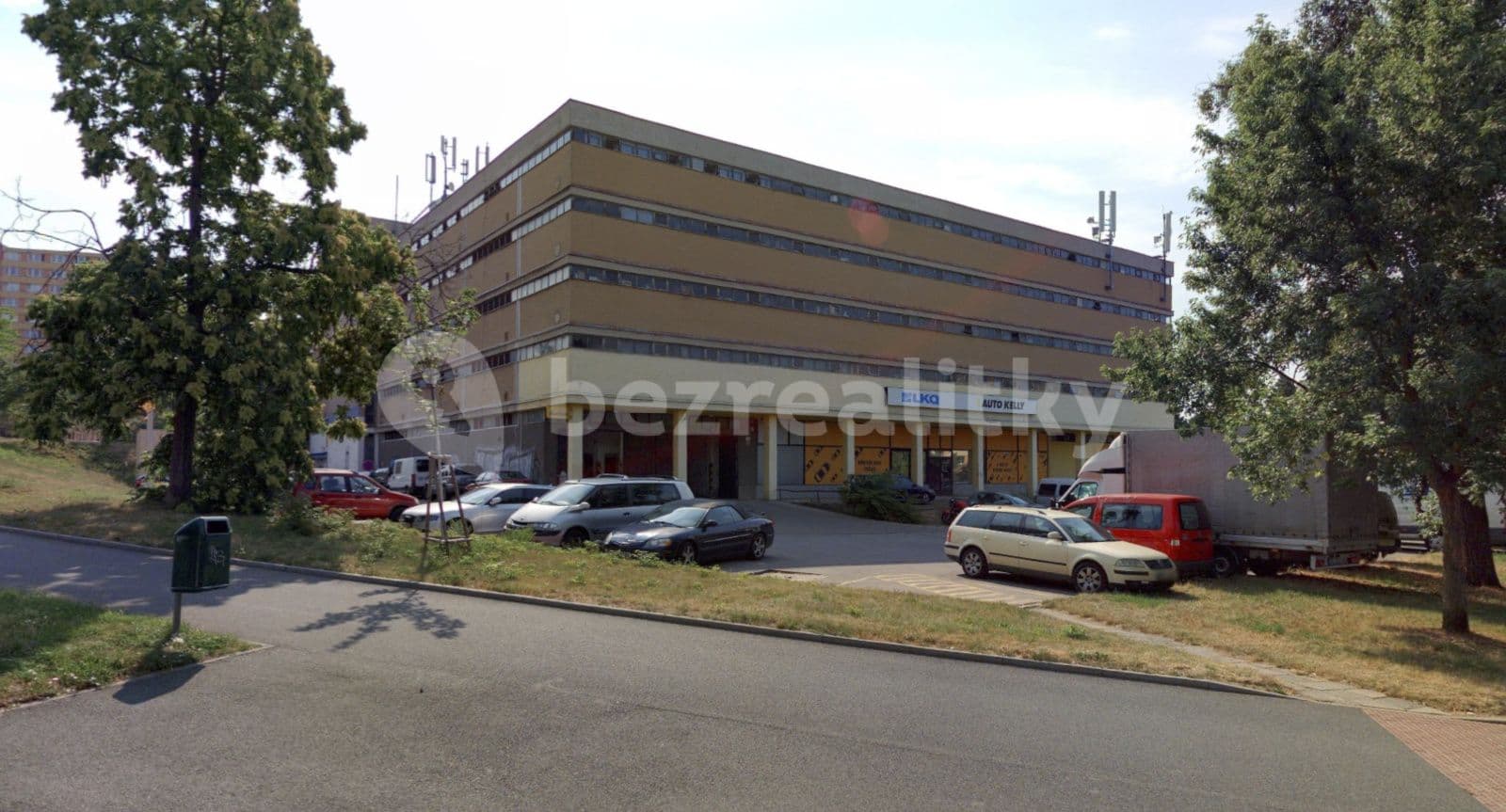 Prenájom garáže 25 m², Loosova, Brno, Jihomoravský kraj Prenájom garáže 25 m², Loosova, Brno, Jihomoravský kraj