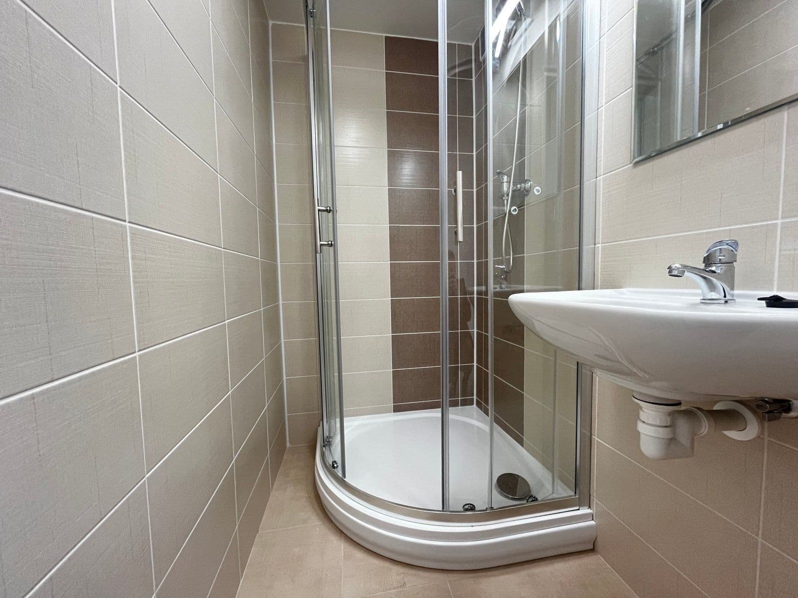 Prenájom bytu 1-izbový 26 m², Masarykova třída, Orlová, Moravskoslezský kraj Prenájom bytu 1-izbový 26 m², Masarykova třída, Orlová, Moravskoslezský kraj