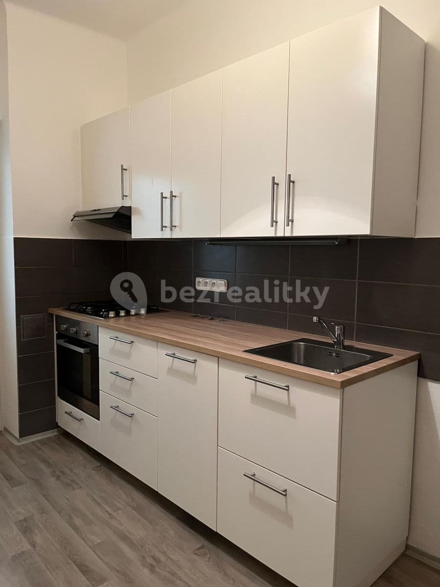 Prenájom bytu 2-izbový 55 m², Světická, Praha, Praha Prenájom bytu 2-izbový 55 m², Světická, Praha, Praha
