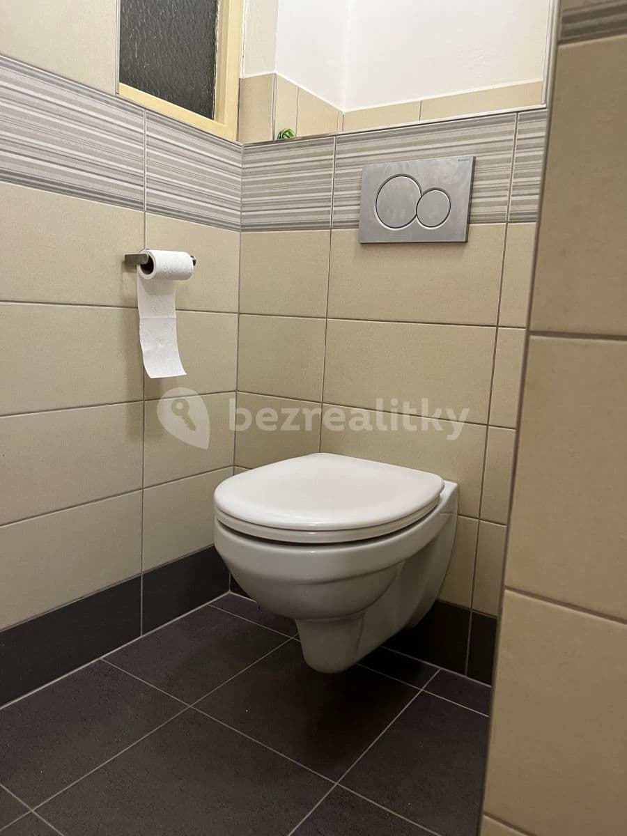 Prenájom bytu 2-izbový 55 m², Světická, Praha, Praha Prenájom bytu 2-izbový 55 m², Světická, Praha, Praha