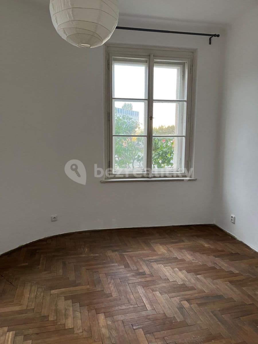 Prenájom bytu 2-izbový 55 m², Světická, Praha, Praha Prenájom bytu 2-izbový 55 m², Světická, Praha, Praha