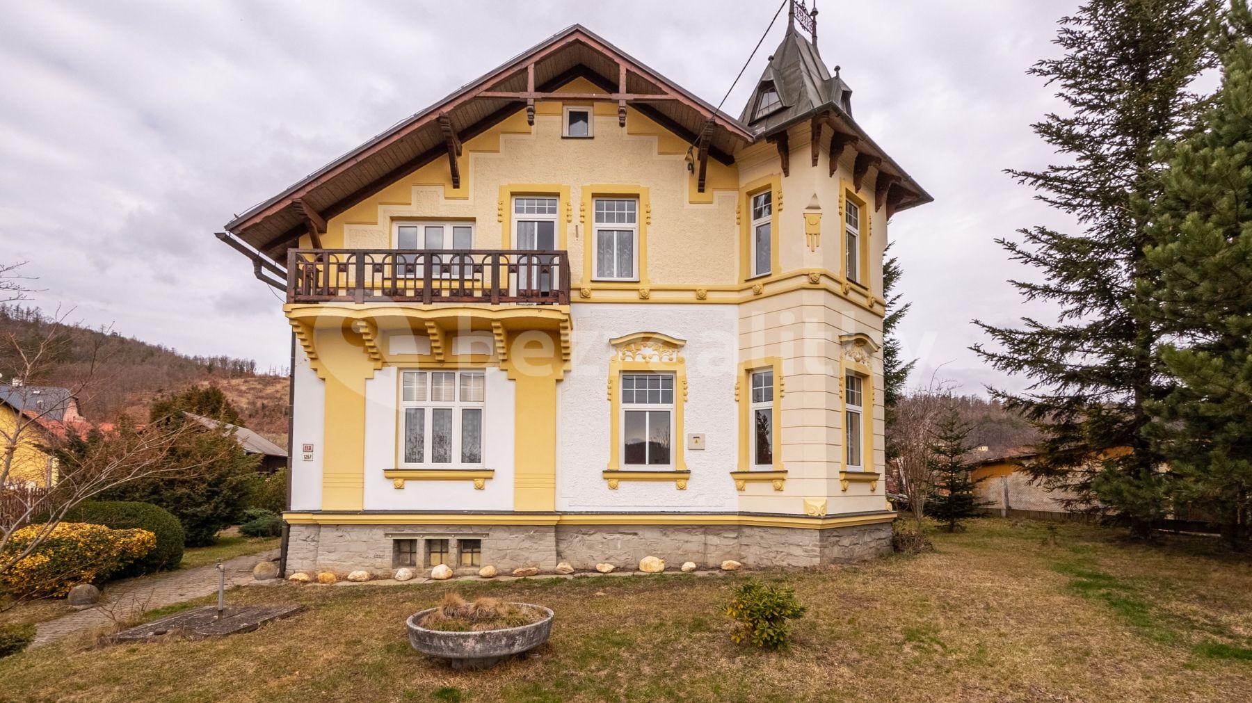 Predaj domu 2.844 m², pozemek 2.844 m², Bruntálská, Krnov, Moravskoslezský kraj