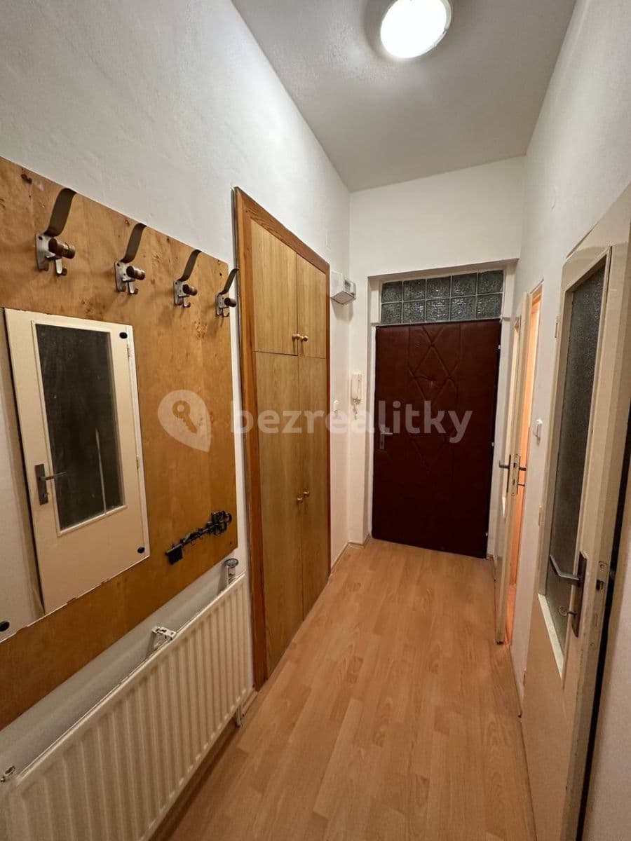 Prenájom bytu 3-izbový 65 m², Mattoniho nábřeží, Karlovy Vary, Karlovarský kraj Prenájom bytu 3-izbový 65 m², Mattoniho nábřeží, Karlovy Vary, Karlovarský kraj