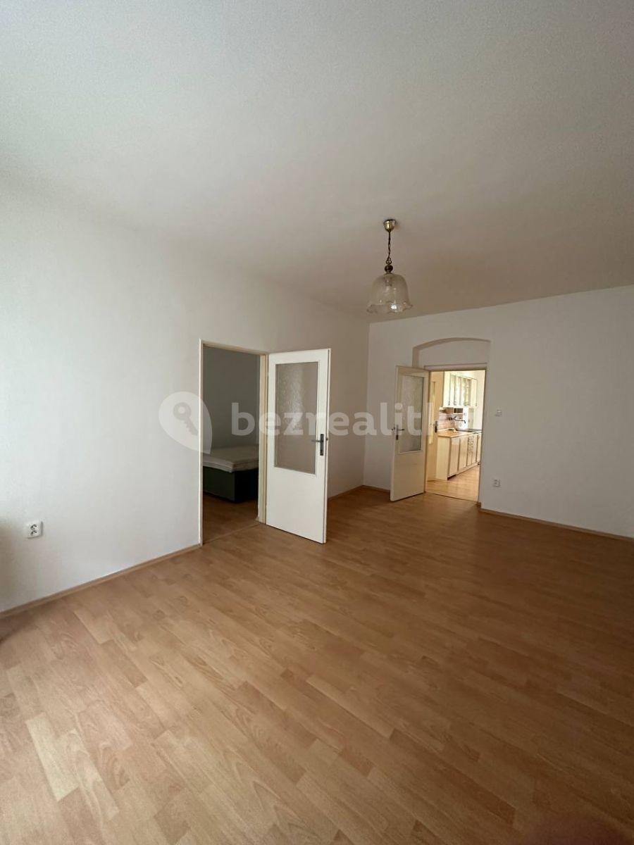 Prenájom bytu 3-izbový 65 m², Mattoniho nábřeží, Karlovy Vary, Karlovarský kraj