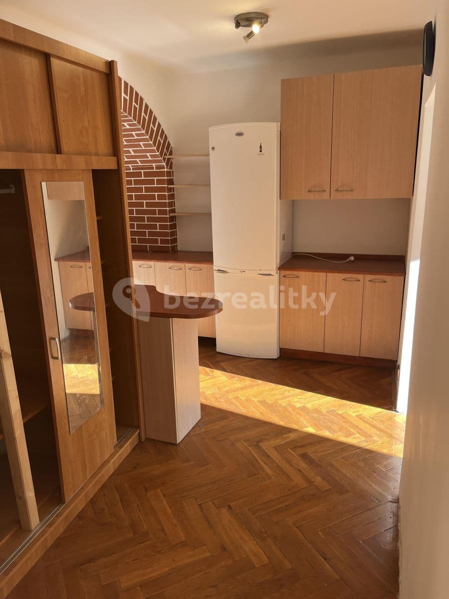 Prenájom bytu 2-izbový 49 m², Na Vlnovce, Ústí nad Labem, Ústecký kraj Prenájom bytu 2-izbový 49 m², Na Vlnovce, Ústí nad Labem, Ústecký kraj