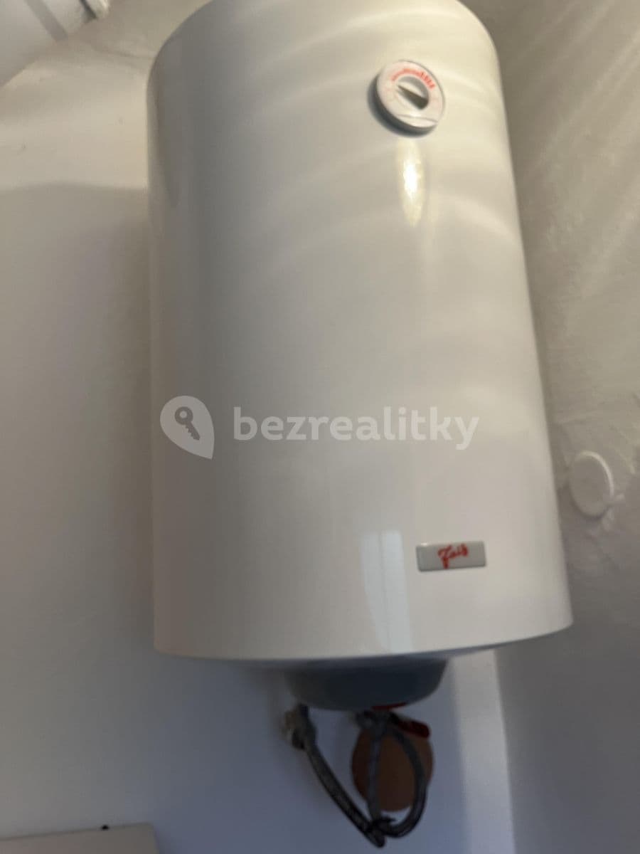 Prenájom bytu 2-izbový 49 m², Na Vlnovce, Ústí nad Labem, Ústecký kraj Prenájom bytu 2-izbový 49 m², Na Vlnovce, Ústí nad Labem, Ústecký kraj