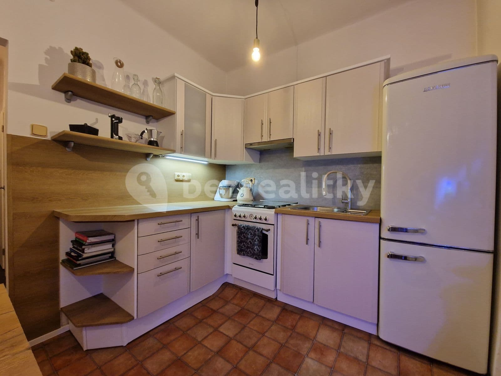 Prenájom bytu 3-izbový 73 m², Chlumčanského, Praha, Praha Prenájom bytu 3-izbový 73 m², Chlumčanského, Praha, Praha