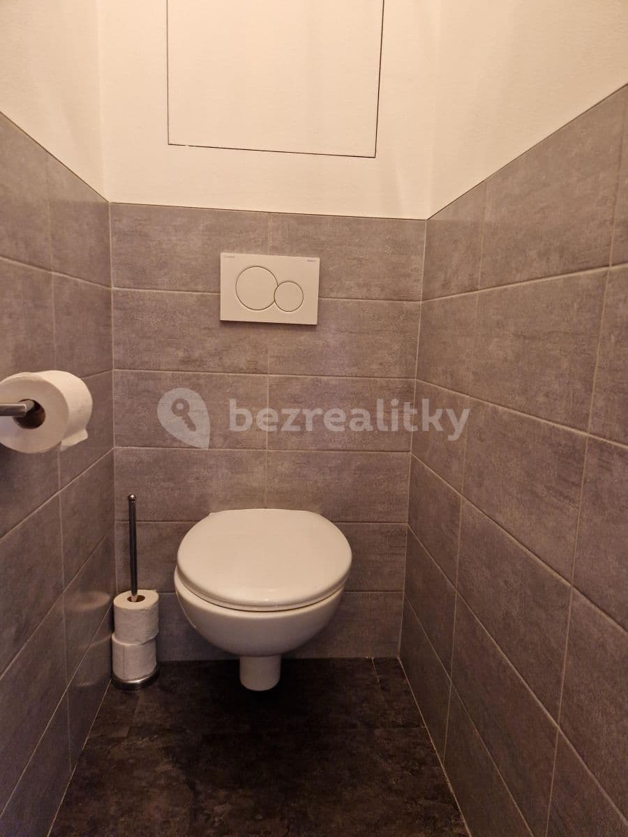 Prenájom bytu 3-izbový 73 m², Chlumčanského, Praha, Praha Prenájom bytu 3-izbový 73 m², Chlumčanského, Praha, Praha