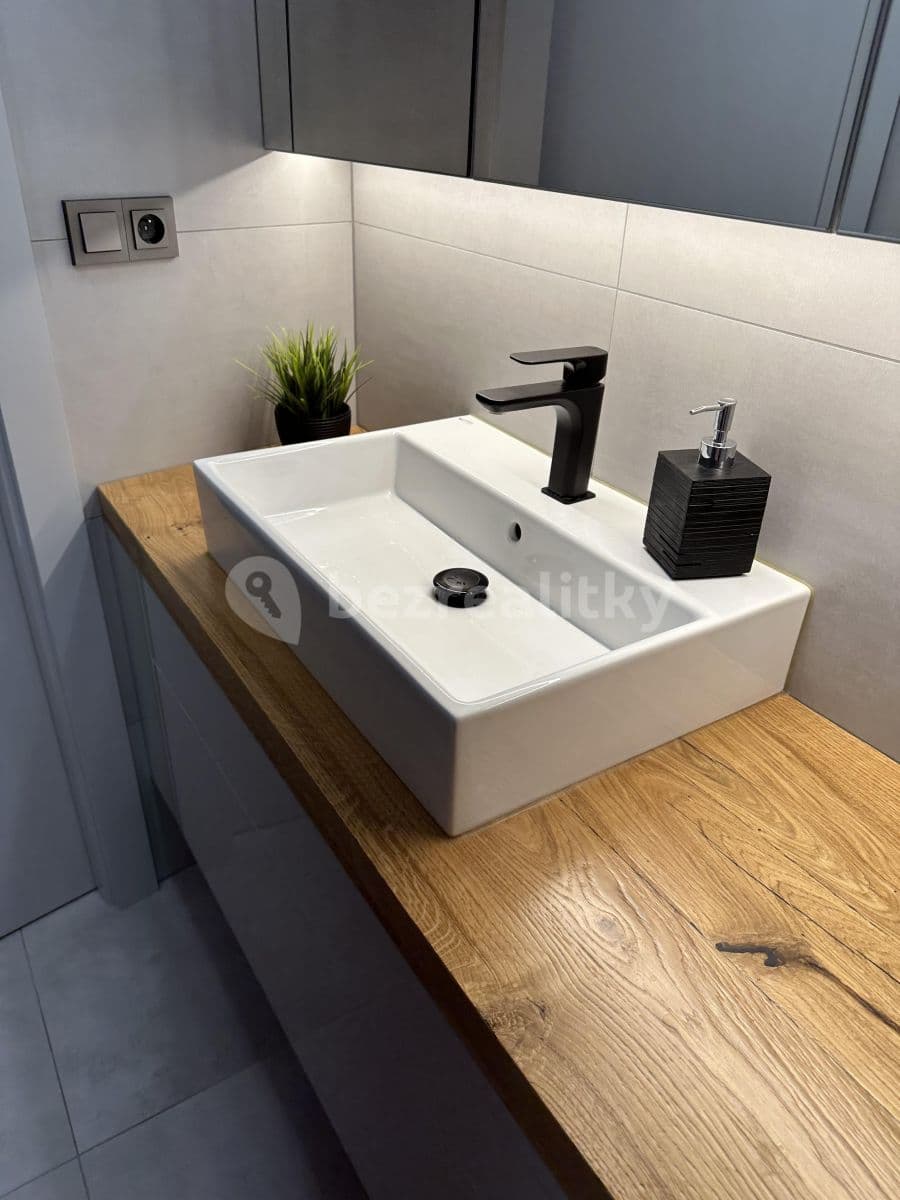 Prenájom bytu 2-izbový 56 m², Kociánka, Brno, Jihomoravský kraj Prenájom bytu 2-izbový 56 m², Kociánka, Brno, Jihomoravský kraj