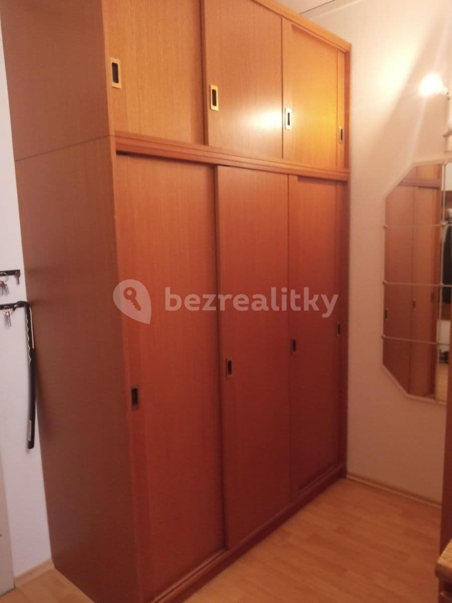 Prenájom bytu 3-izbový 65 m², Bořetická, Brno, Jihomoravský kraj Prenájom bytu 3-izbový 65 m², Bořetická, Brno, Jihomoravský kraj