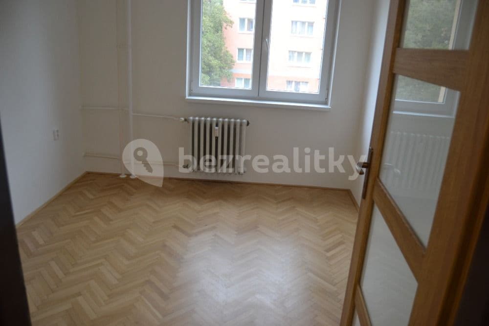 Prenájom bytu 3-izbový 56 m², Velká Hradební, Ústí nad Labem, Ústecký kraj Prenájom bytu 3-izbový 56 m², Velká Hradební, Ústí nad Labem, Ústecký kraj