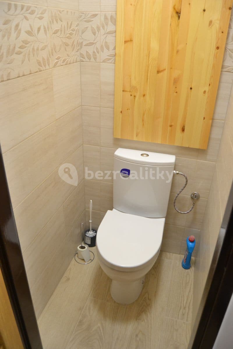 Prenájom bytu 3-izbový 56 m², Velká Hradební, Ústí nad Labem, Ústecký kraj Prenájom bytu 3-izbový 56 m², Velká Hradební, Ústí nad Labem, Ústecký kraj