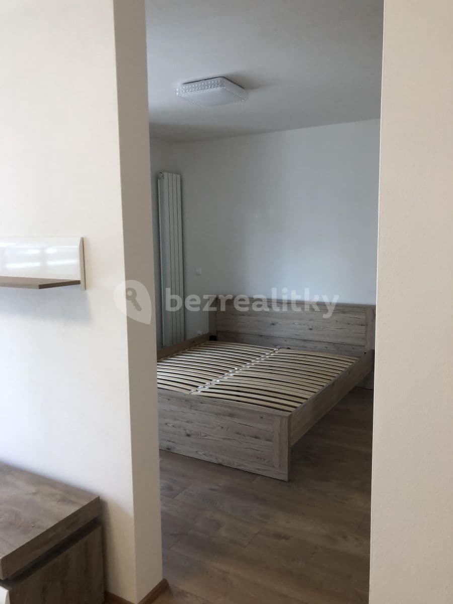 Prenájom bytu 2-izbový 65 m², Nová, České Budějovice, Jihočeský kraj Prenájom bytu 2-izbový 65 m², Nová, České Budějovice, Jihočeský kraj