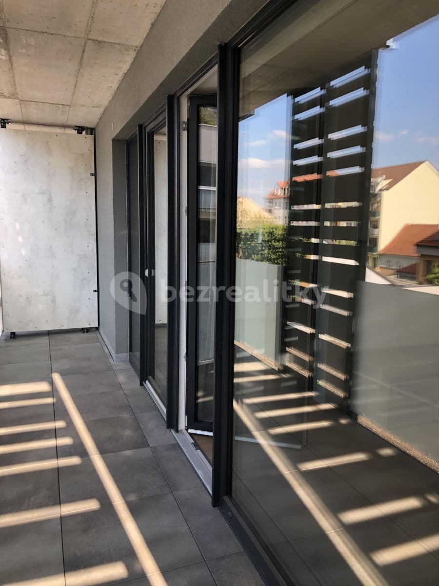 Prenájom bytu 2-izbový 65 m², Nová, České Budějovice, Jihočeský kraj Prenájom bytu 2-izbový 65 m², Nová, České Budějovice, Jihočeský kraj