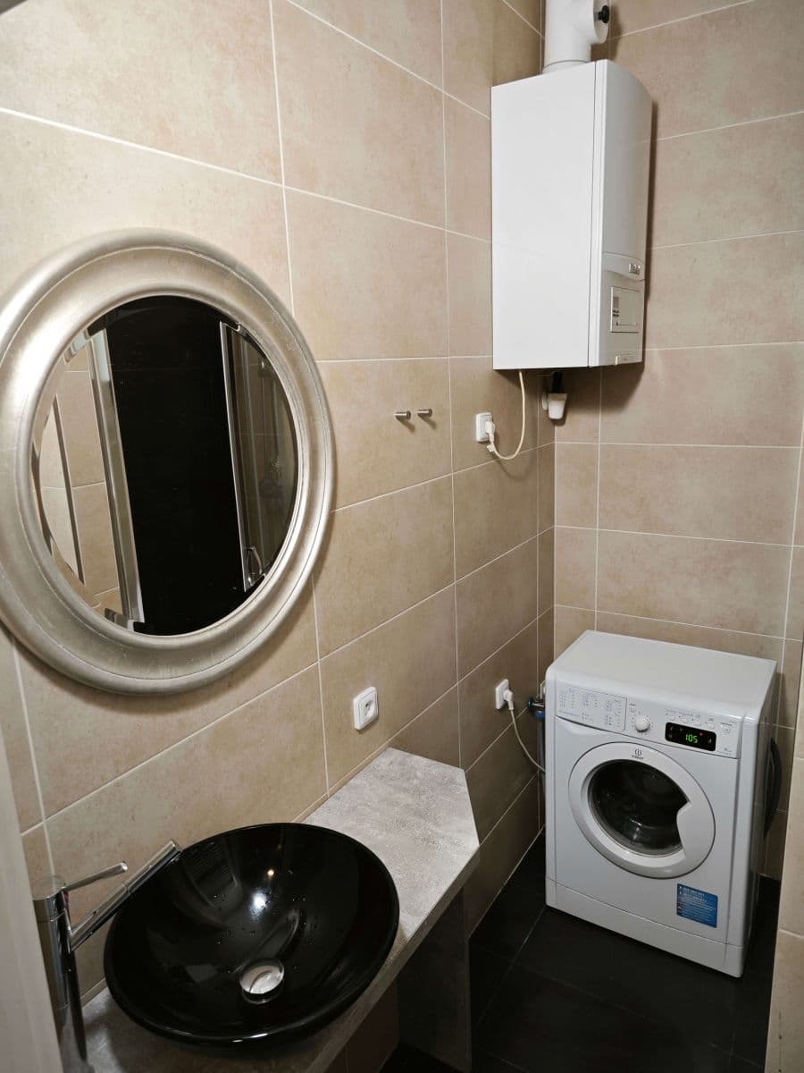 Prenájom bytu 2-izbový 53 m², Doudlebská, Praha, Praha Prenájom bytu 2-izbový 53 m², Doudlebská, Praha, Praha