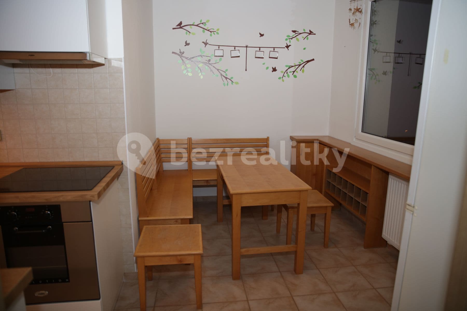 Prenájom bytu 3-izbový 78 m², Rabasova, Ústí nad Labem, Ústecký kraj Prenájom bytu 3-izbový 78 m², Rabasova, Ústí nad Labem, Ústecký kraj