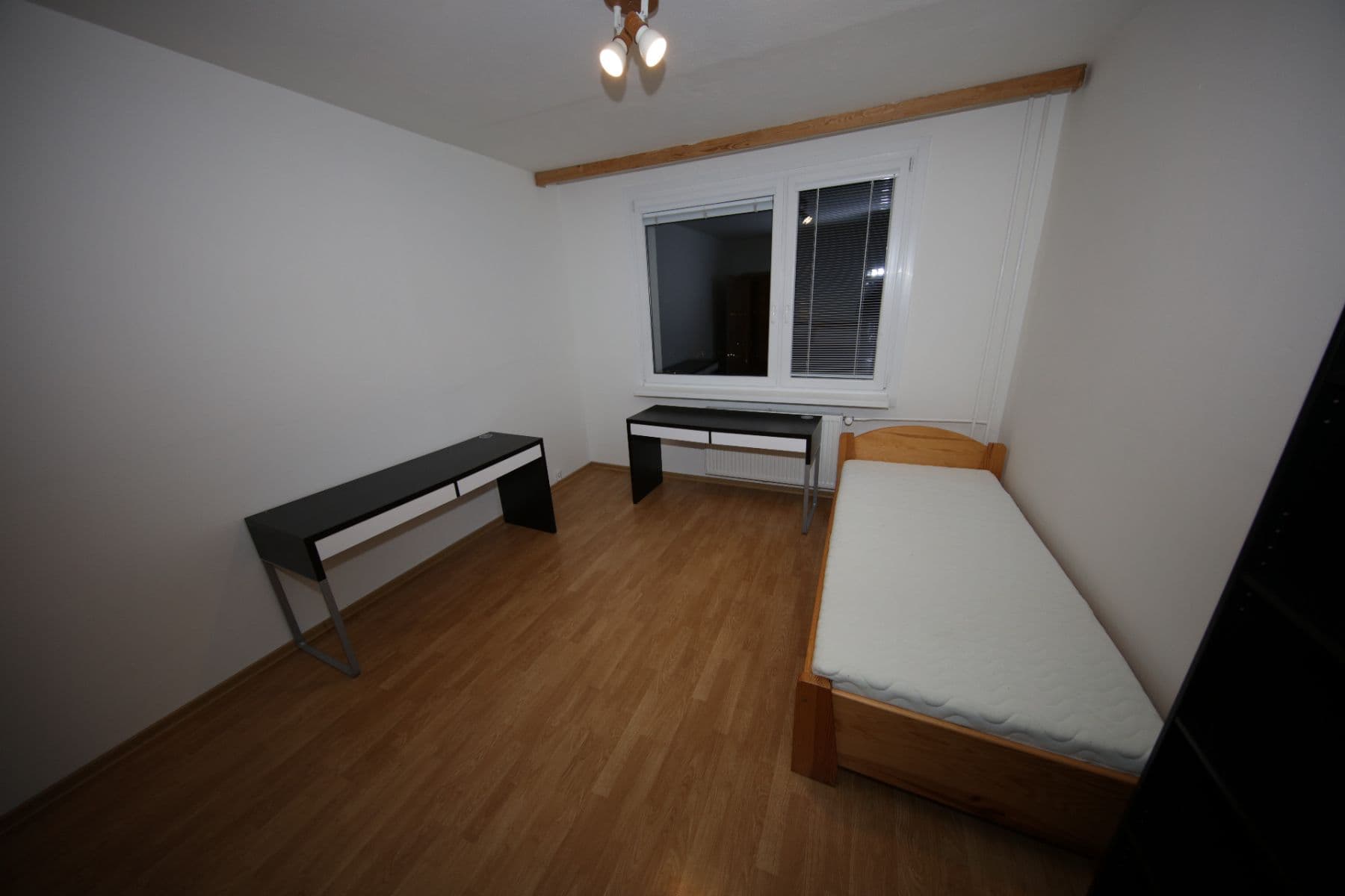 Prenájom bytu 3-izbový 78 m², Rabasova, Ústí nad Labem, Ústecký kraj Prenájom bytu 3-izbový 78 m², Rabasova, Ústí nad Labem, Ústecký kraj