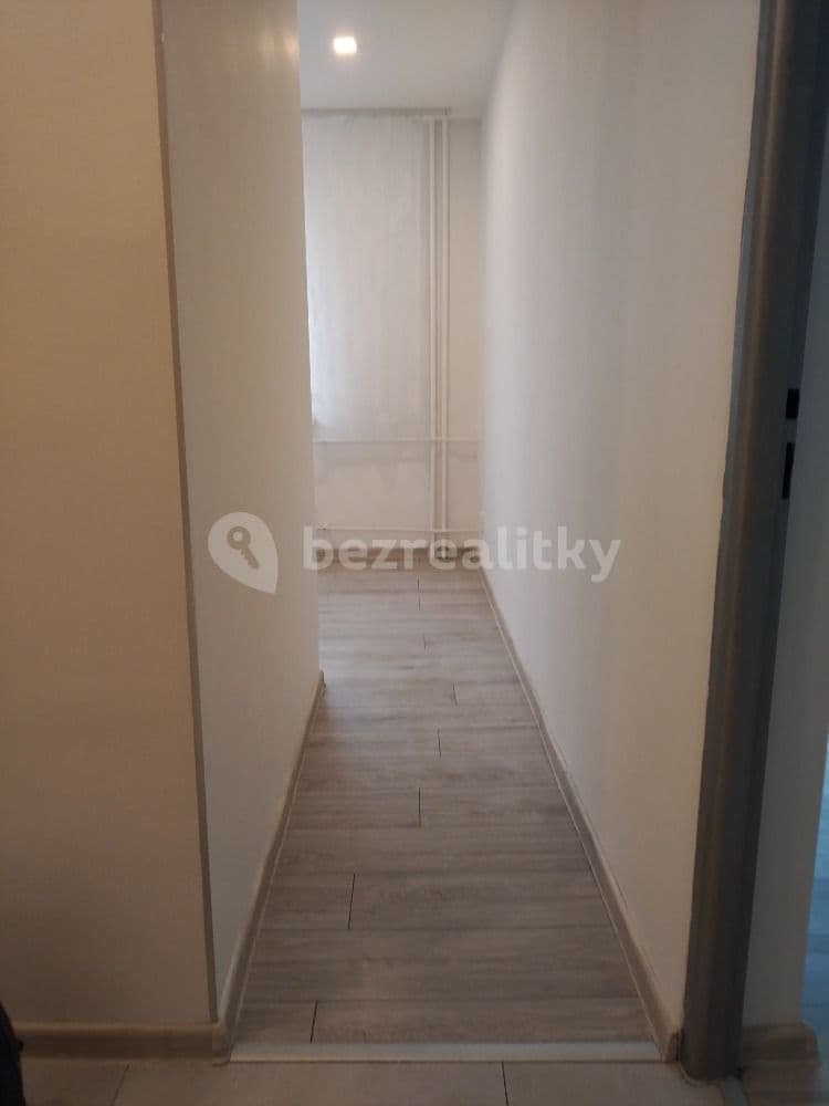 Prenájom bytu 2-izbový 54 m², Patrice Lumumby, Ostrava, Moravskoslezský kraj Prenájom bytu 2-izbový 54 m², Patrice Lumumby, Ostrava, Moravskoslezský kraj