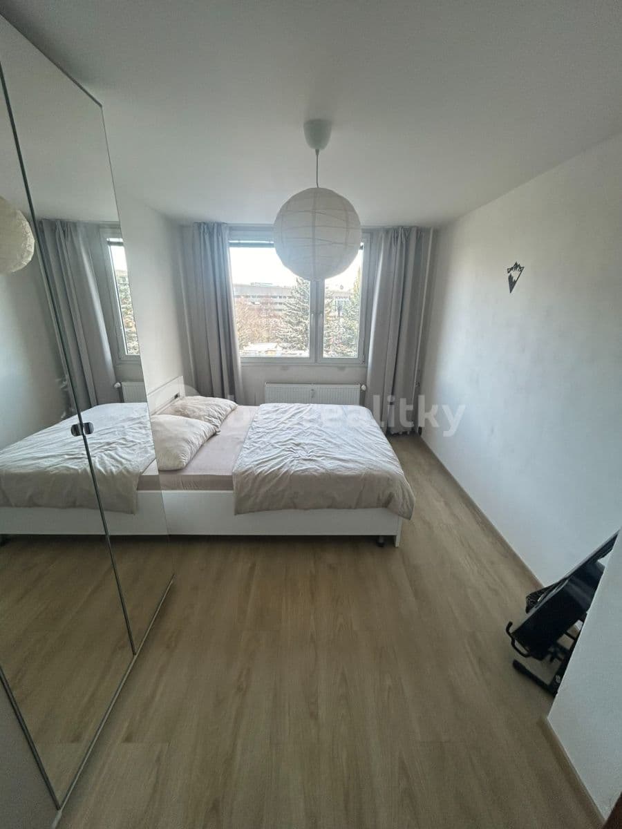 Prenájom bytu 3-izbový 69 m², Bítovská, Praha, Praha Prenájom bytu 3-izbový 69 m², Bítovská, Praha, Praha