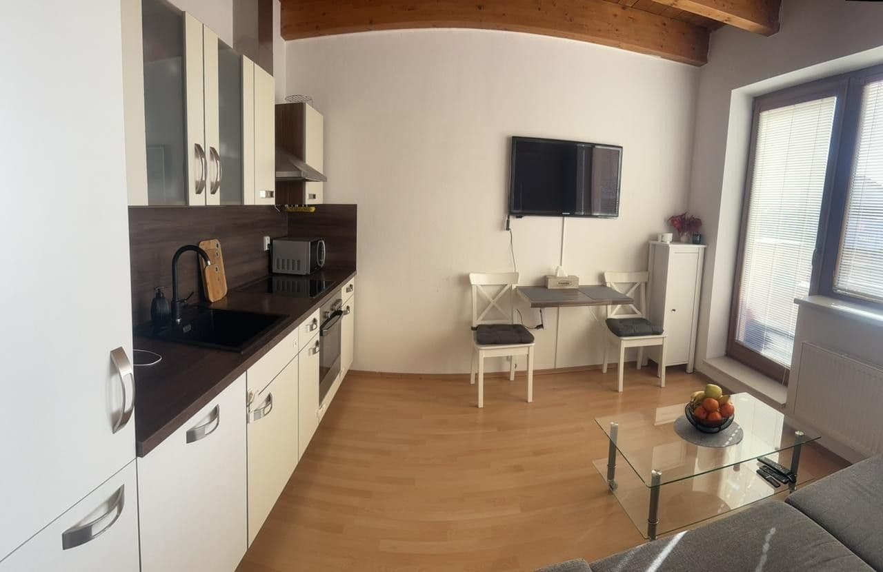 Prenájom bytu 2-izbový 45 m², Brno, Jihomoravský kraj Prenájom bytu 2-izbový 45 m², Brno, Jihomoravský kraj