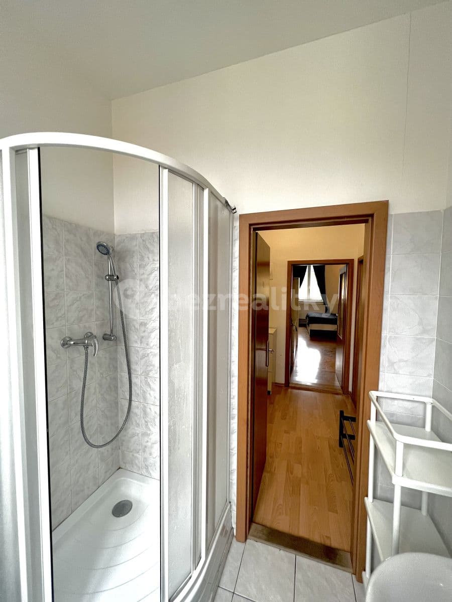 Prenájom bytu 1-izbový 50 m², Tylovo náměstí, Praha, Praha Prenájom bytu 1-izbový 50 m², Tylovo náměstí, Praha, Praha