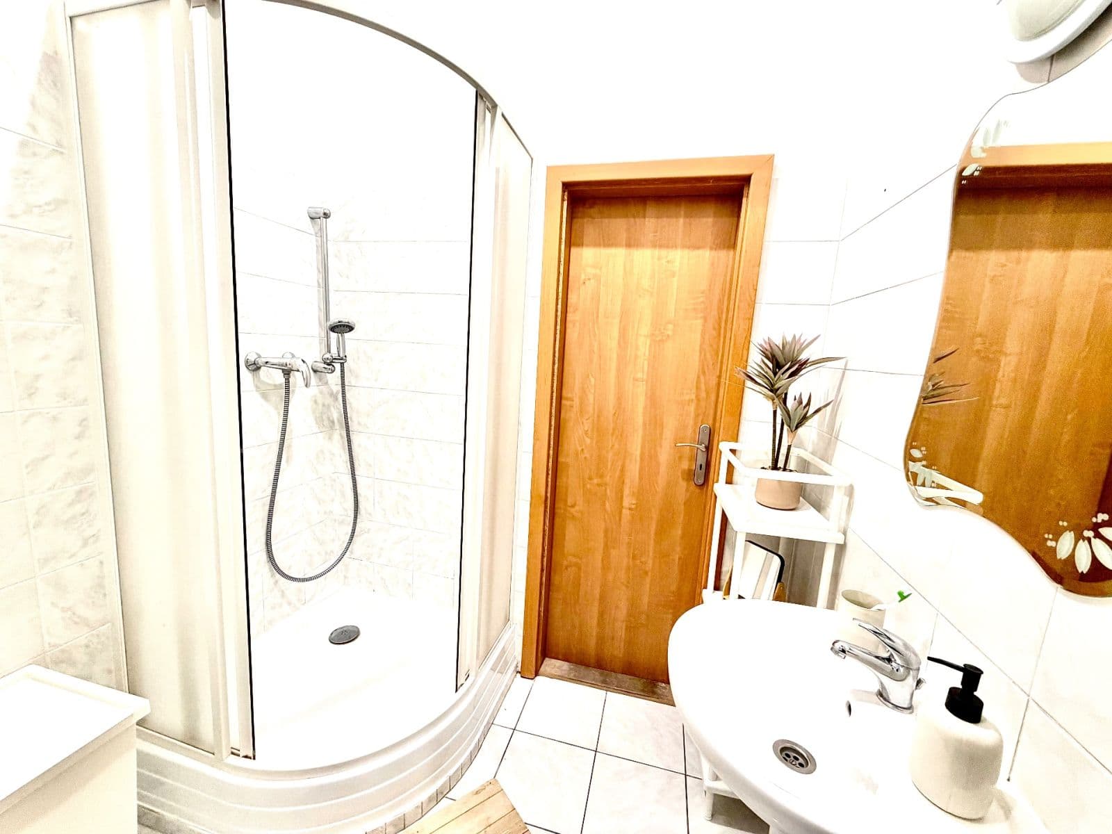 Prenájom bytu 1-izbový 52 m², Tylovo náměstí, Praha, Praha Prenájom bytu 1-izbový 52 m², Tylovo náměstí, Praha, Praha