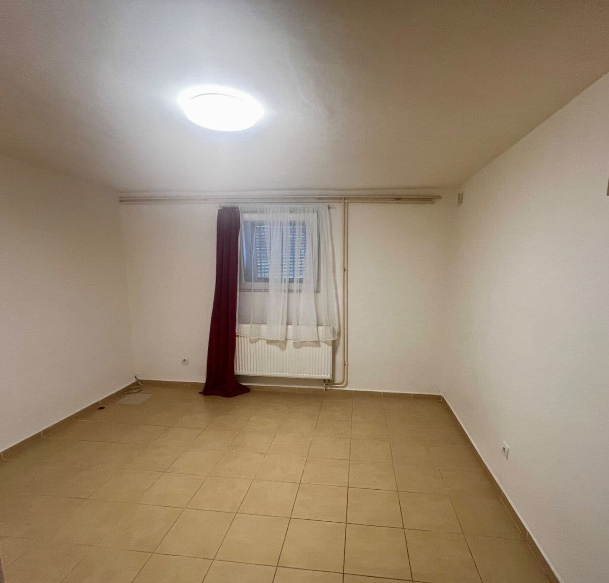 Prenájom bytu 1-izbový 24 m², Velkomoravská, Olomouc, Olomoucký kraj Prenájom bytu 1-izbový 24 m², Velkomoravská, Olomouc, Olomoucký kraj