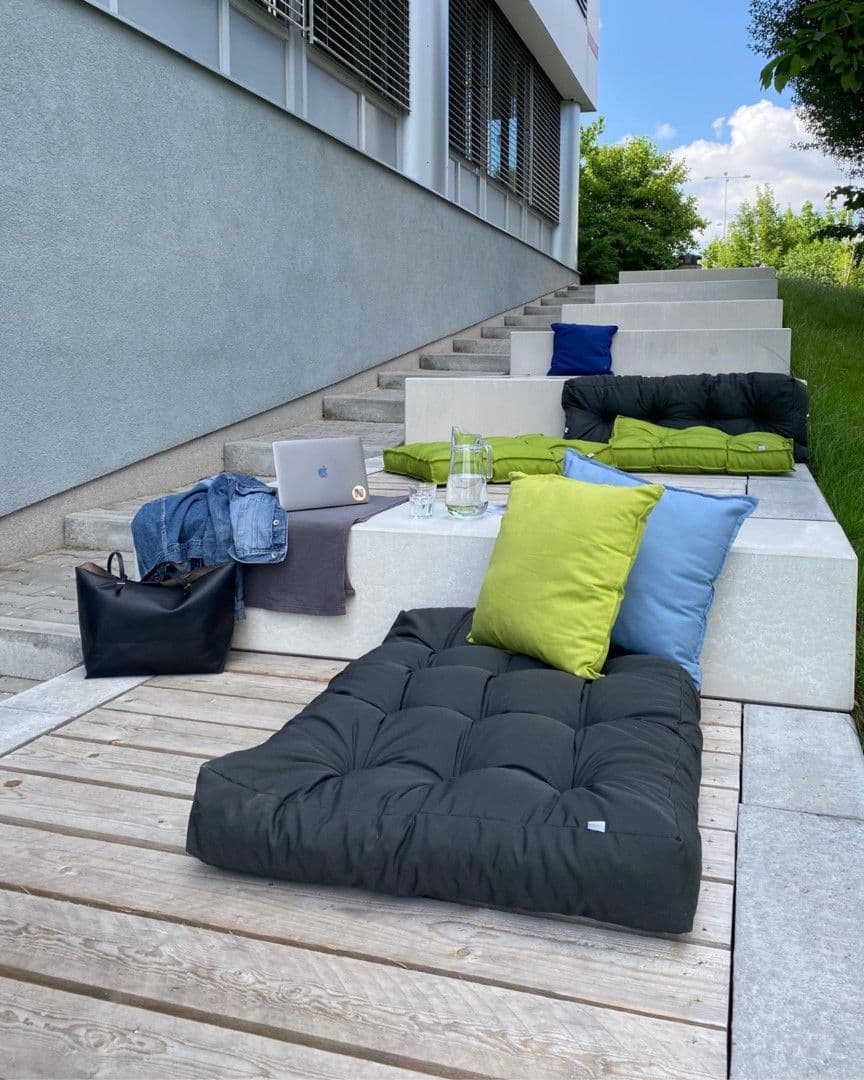 Prenájom bytu 1-izbový 25 m², Nárožní, Praha, Praha Prenájom bytu 1-izbový 25 m², Nárožní, Praha, Praha