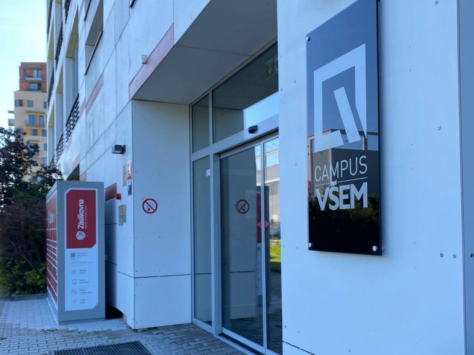 Prenájom bytu 1-izbový 25 m², Nárožní, Praha, Praha Prenájom bytu 1-izbový 25 m², Nárožní, Praha, Praha