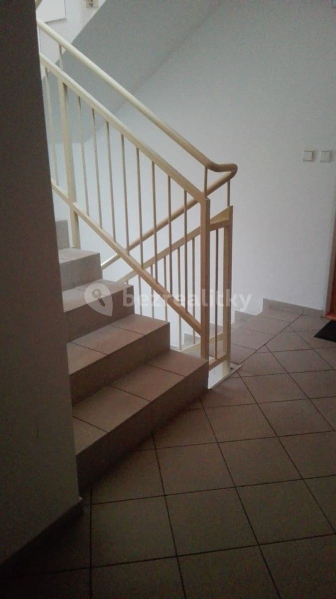 Prenájom bytu 1-izbový 35 m², Na Vinohradu, Praha, Praha Prenájom bytu 1-izbový 35 m², Na Vinohradu, Praha, Praha