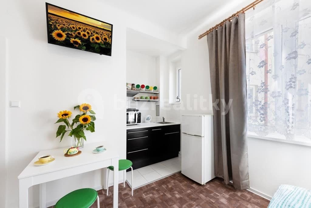 Prenájom bytu 1-izbový 30 m², U Libeňského pivovaru, Praha, Praha Prenájom bytu 1-izbový 30 m², U Libeňského pivovaru, Praha, Praha