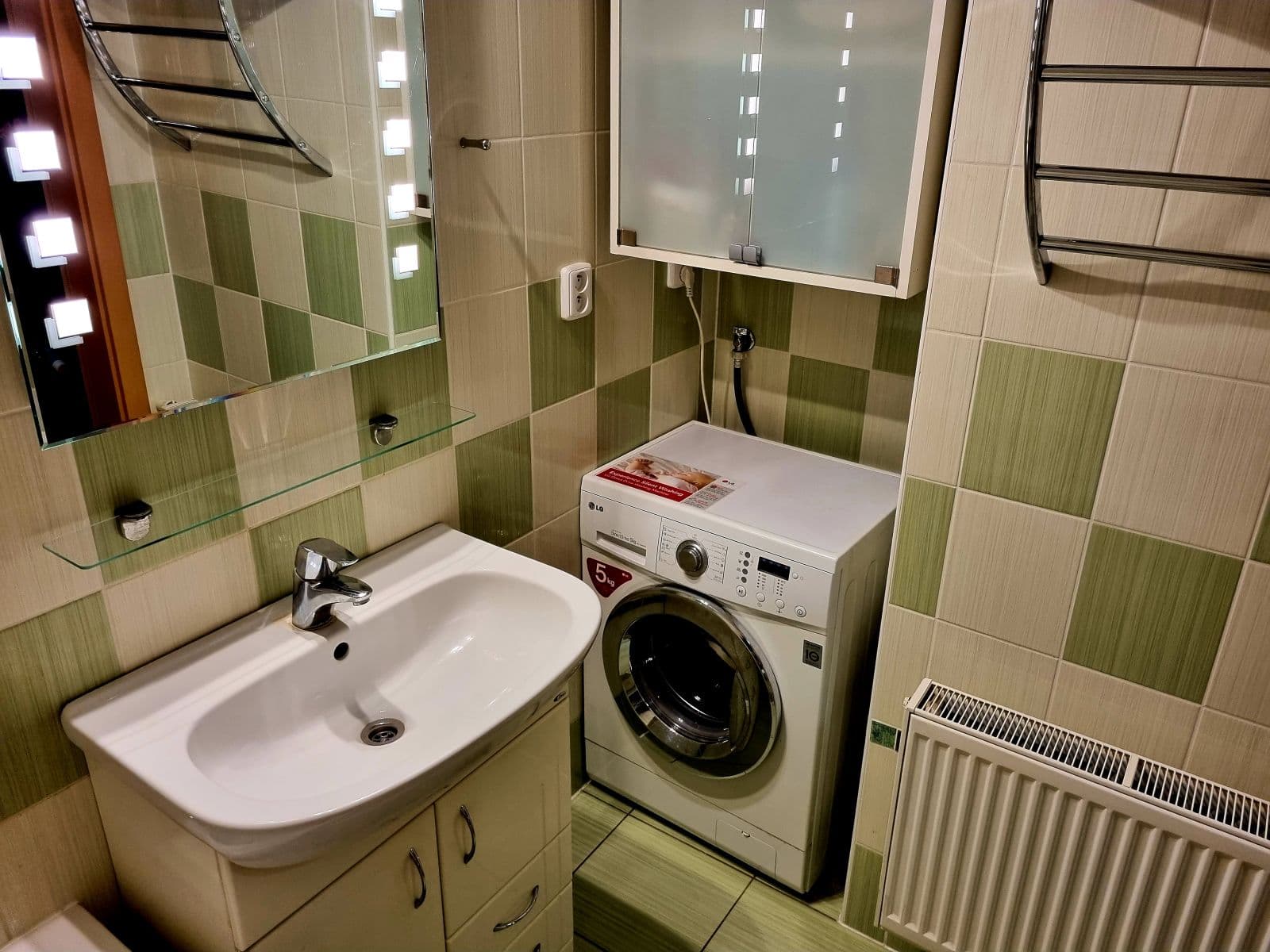 Prenájom bytu 2-izbový 45 m², Provaznická, Ostrava, Moravskoslezský kraj Prenájom bytu 2-izbový 45 m², Provaznická, Ostrava, Moravskoslezský kraj