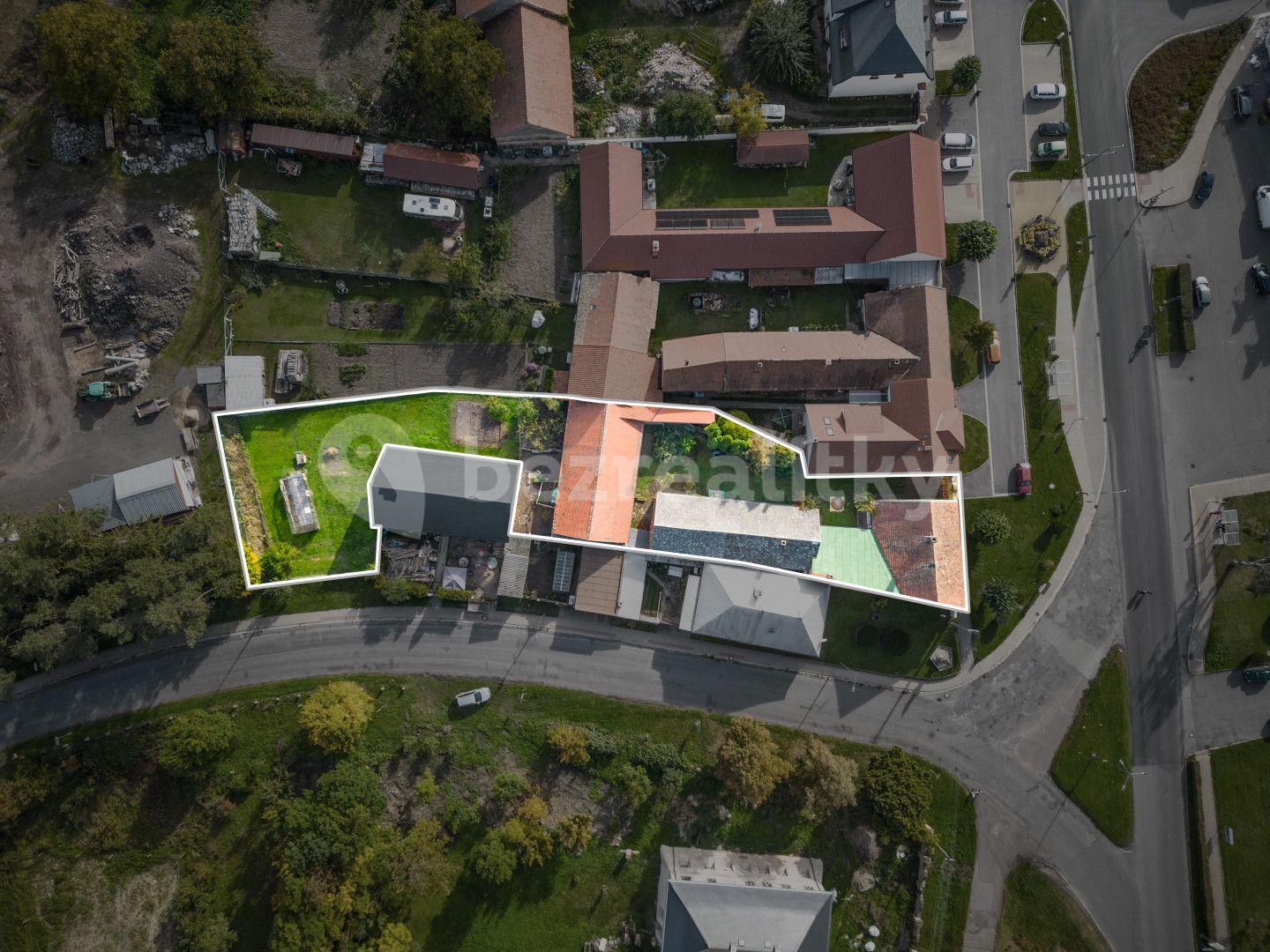 Predaj domu 180 m², pozemek 1.434 m², Náměstí, Křinec, Středočeský kraj
