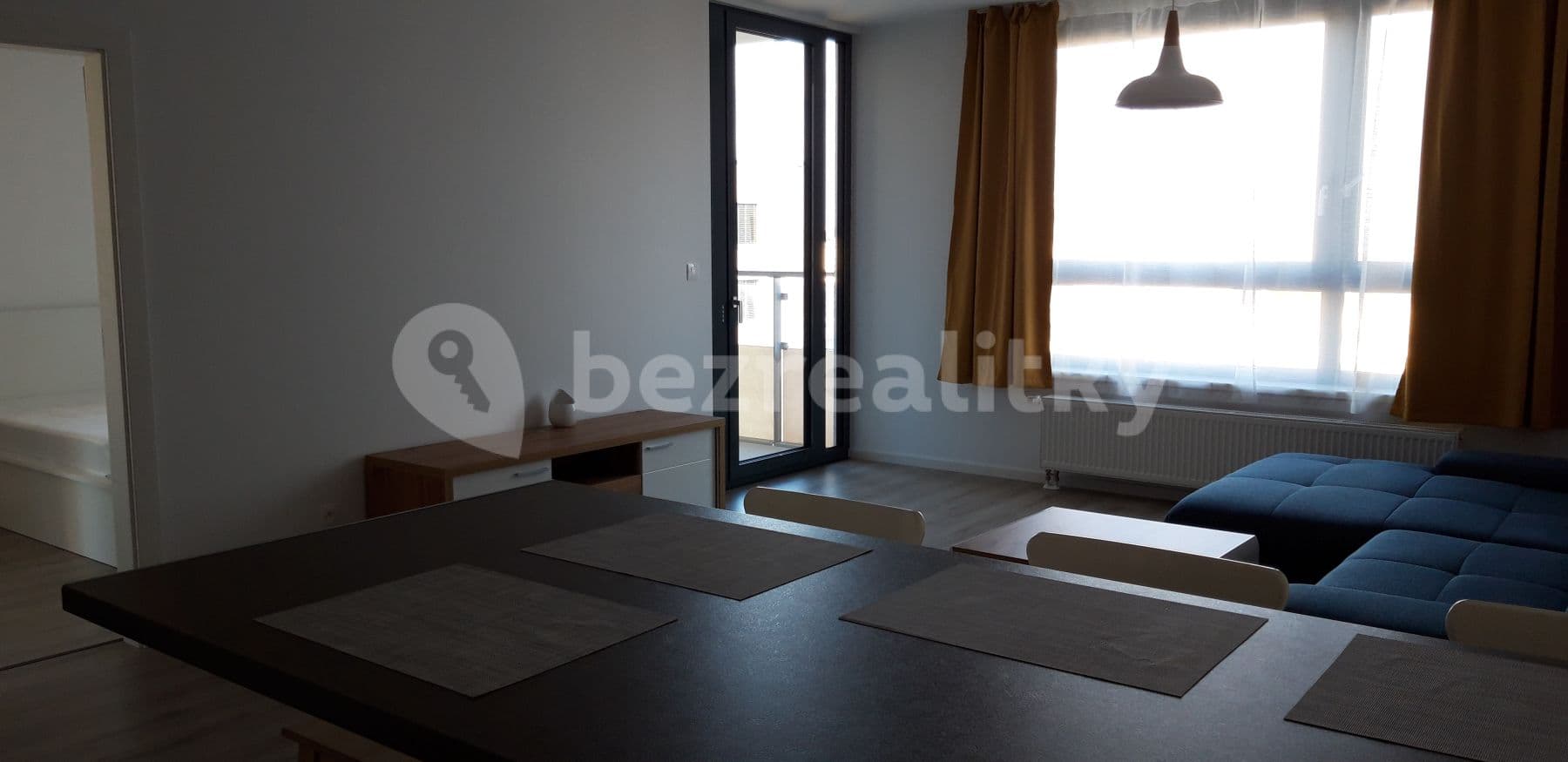 Prenájom bytu 2-izbový 62 m², Plynárenská, Ružinov, Bratislavský kraj Prenájom bytu 2-izbový 62 m², Plynárenská, Ružinov, Bratislavský kraj