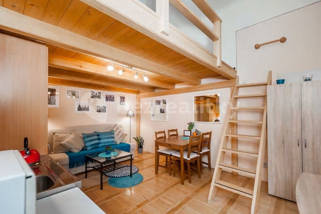 Prenájom bytu 2-izbový 40 m², Růžová, Praha, Praha Prenájom bytu 2-izbový 40 m², Růžová, Praha, Praha