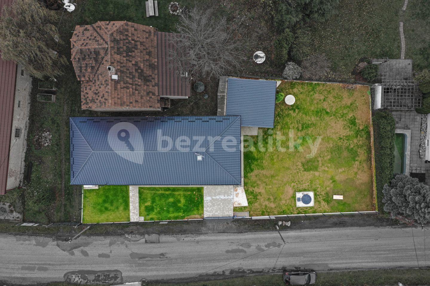 Predaj domu 117 m², pozemek 660 m², Velký Chlumec, Středočeský kraj