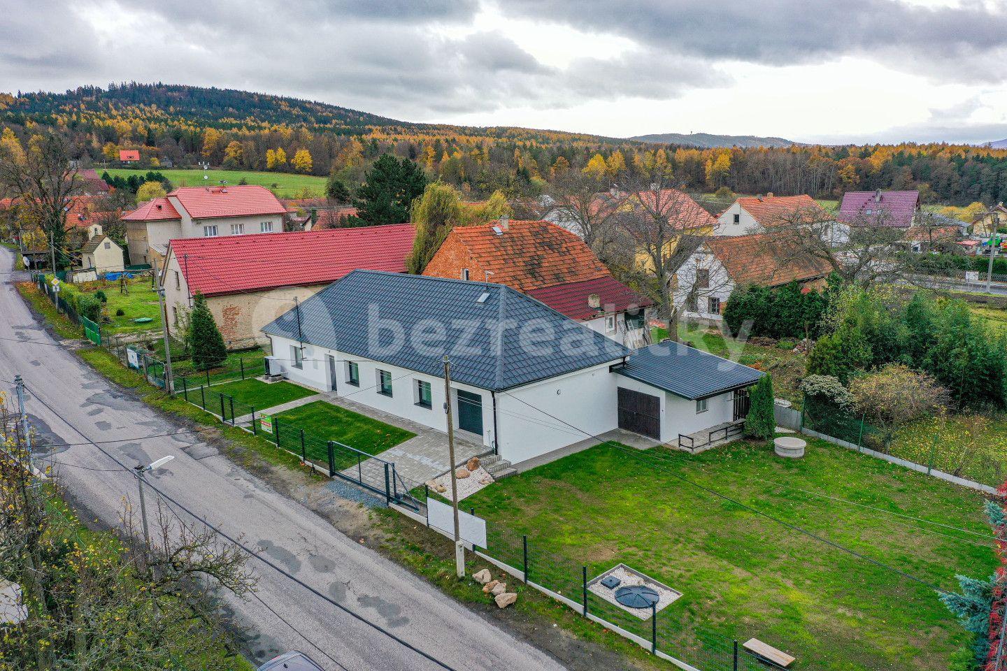 Predaj domu 117 m², pozemek 660 m², Velký Chlumec, Středočeský kraj