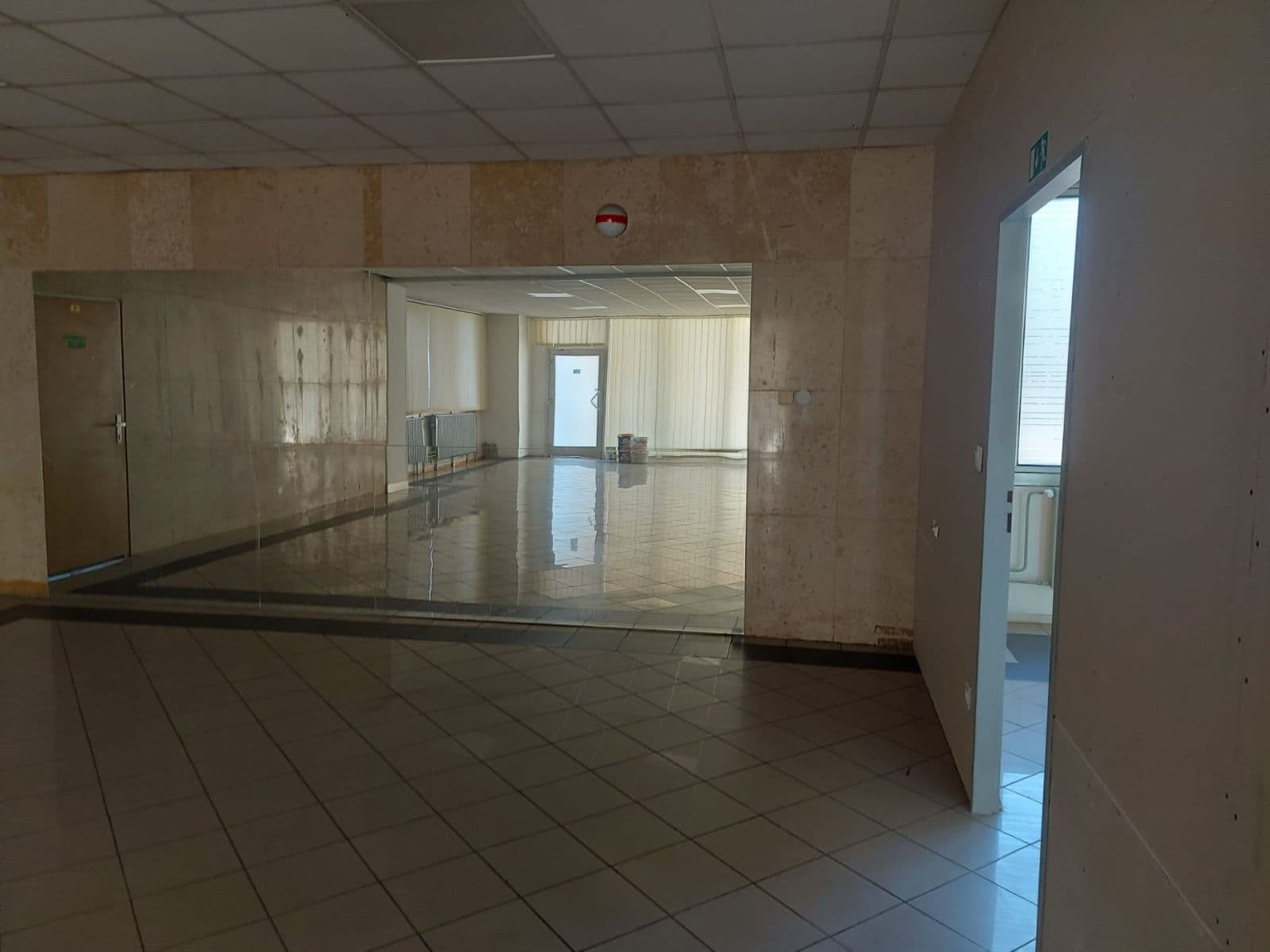 Prenájom nebytového priestoru 173 m², Za Mototechnou, Praha, Praha Prenájom nebytového priestoru 173 m², Za Mototechnou, Praha, Praha