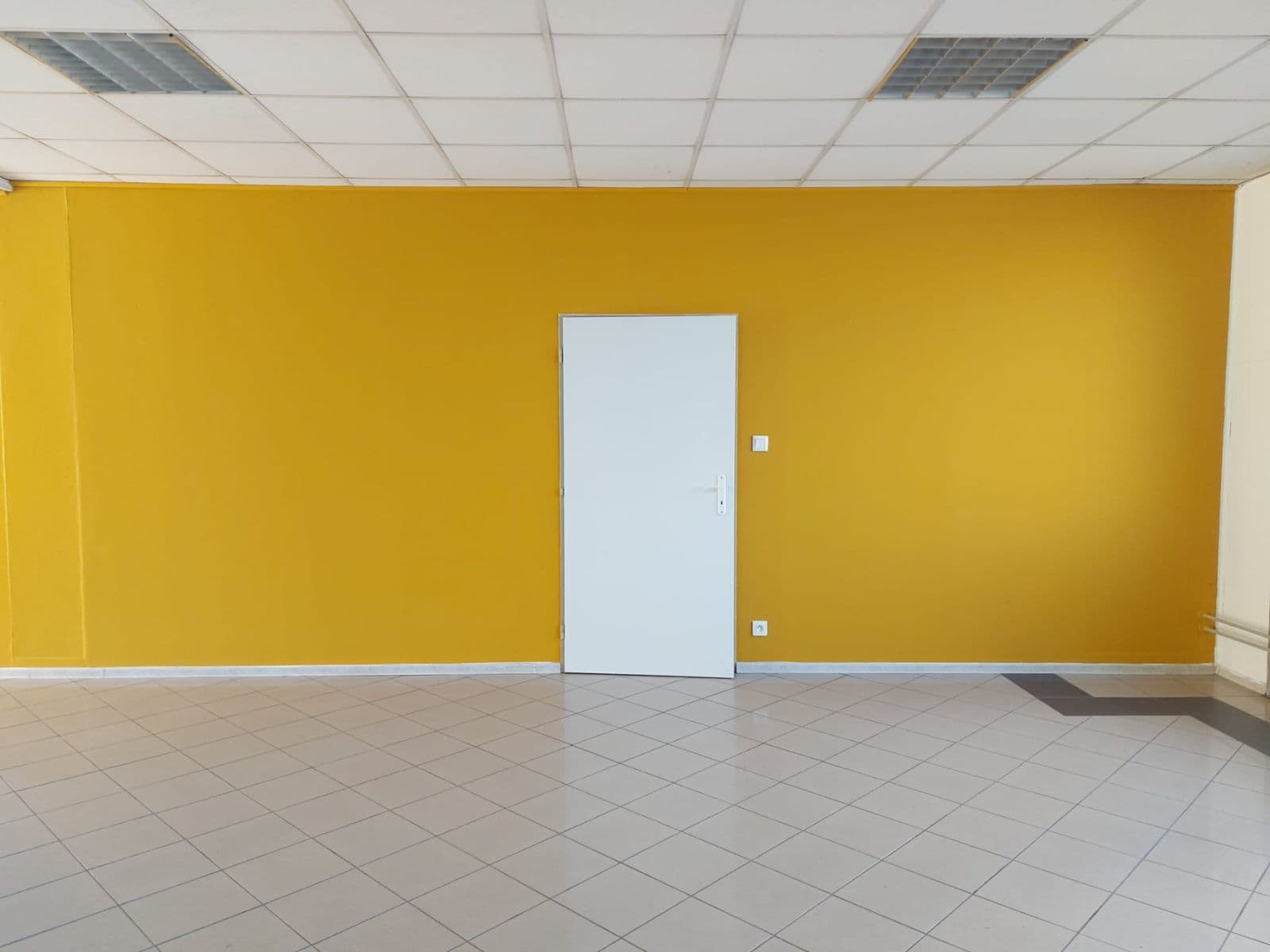 Prenájom nebytového priestoru 173 m², Za Mototechnou, Praha, Praha Prenájom nebytového priestoru 173 m², Za Mototechnou, Praha, Praha