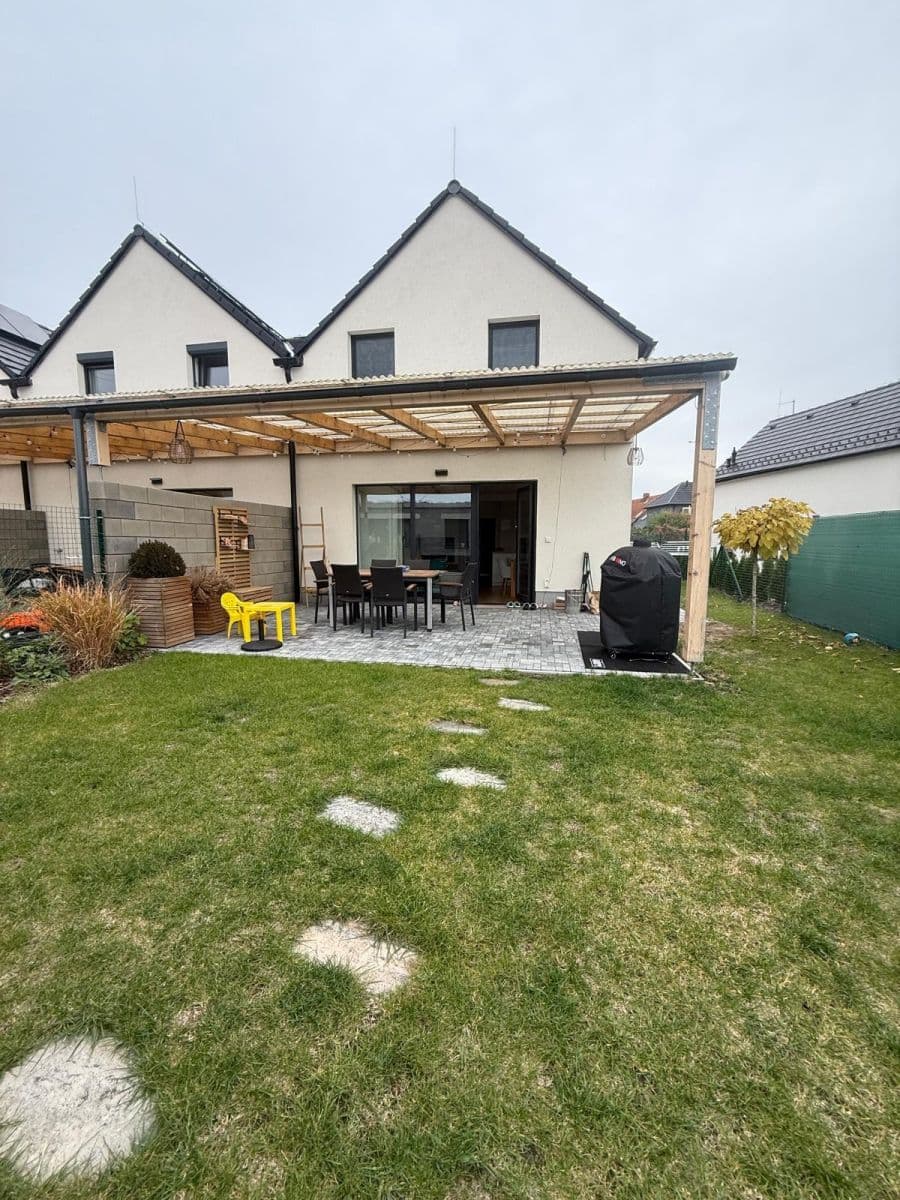 Prenájom domu 101 m², pozemok 254 m², 10138, Dolany, Středočeský kraj Prenájom domu 101 m², pozemok 254 m², 10138, Dolany, Středočeský kraj