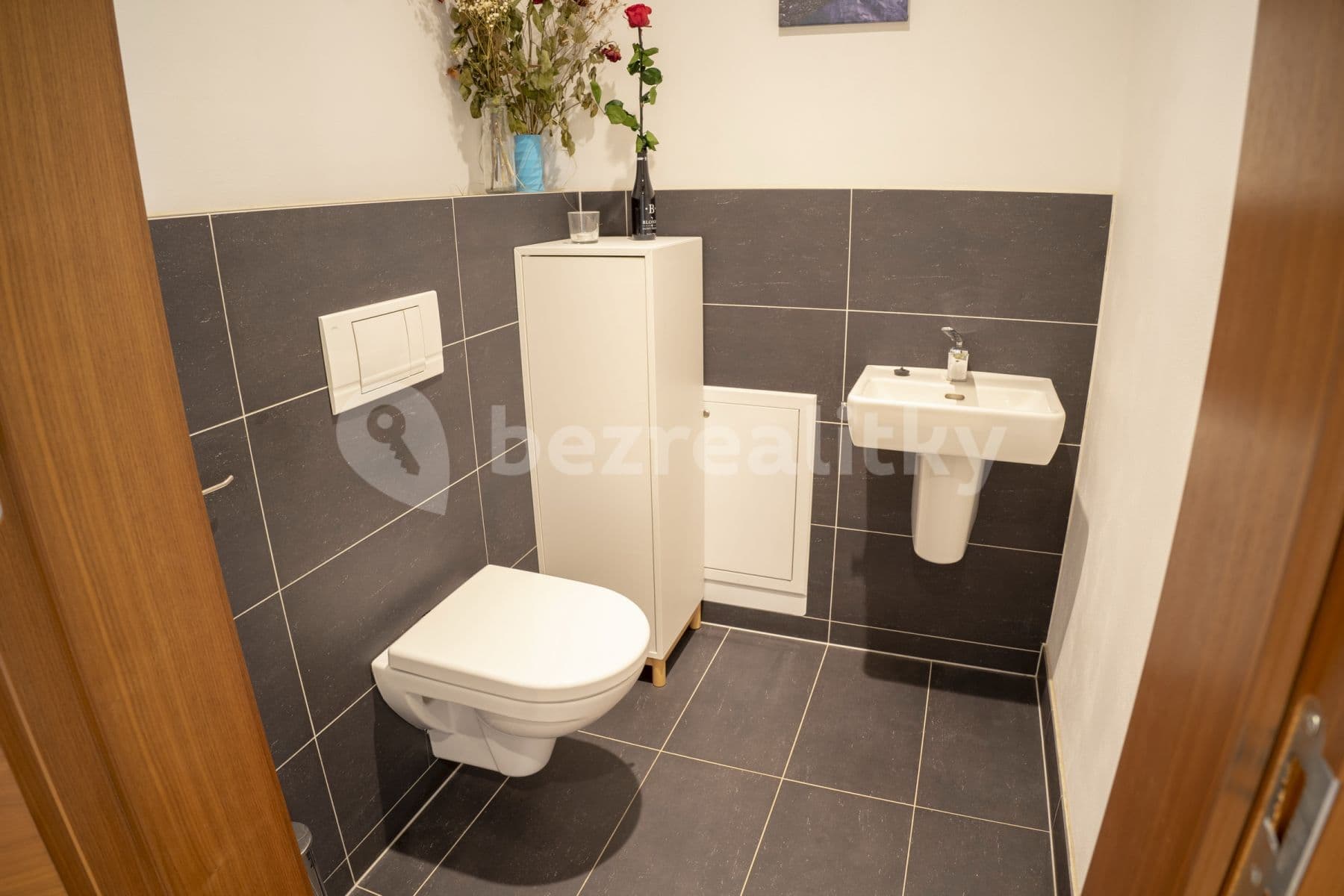 Prenájom bytu 2-izbový 53 m², Na Žertvách, Praha, Praha Prenájom bytu 2-izbový 53 m², Na Žertvách, Praha, Praha