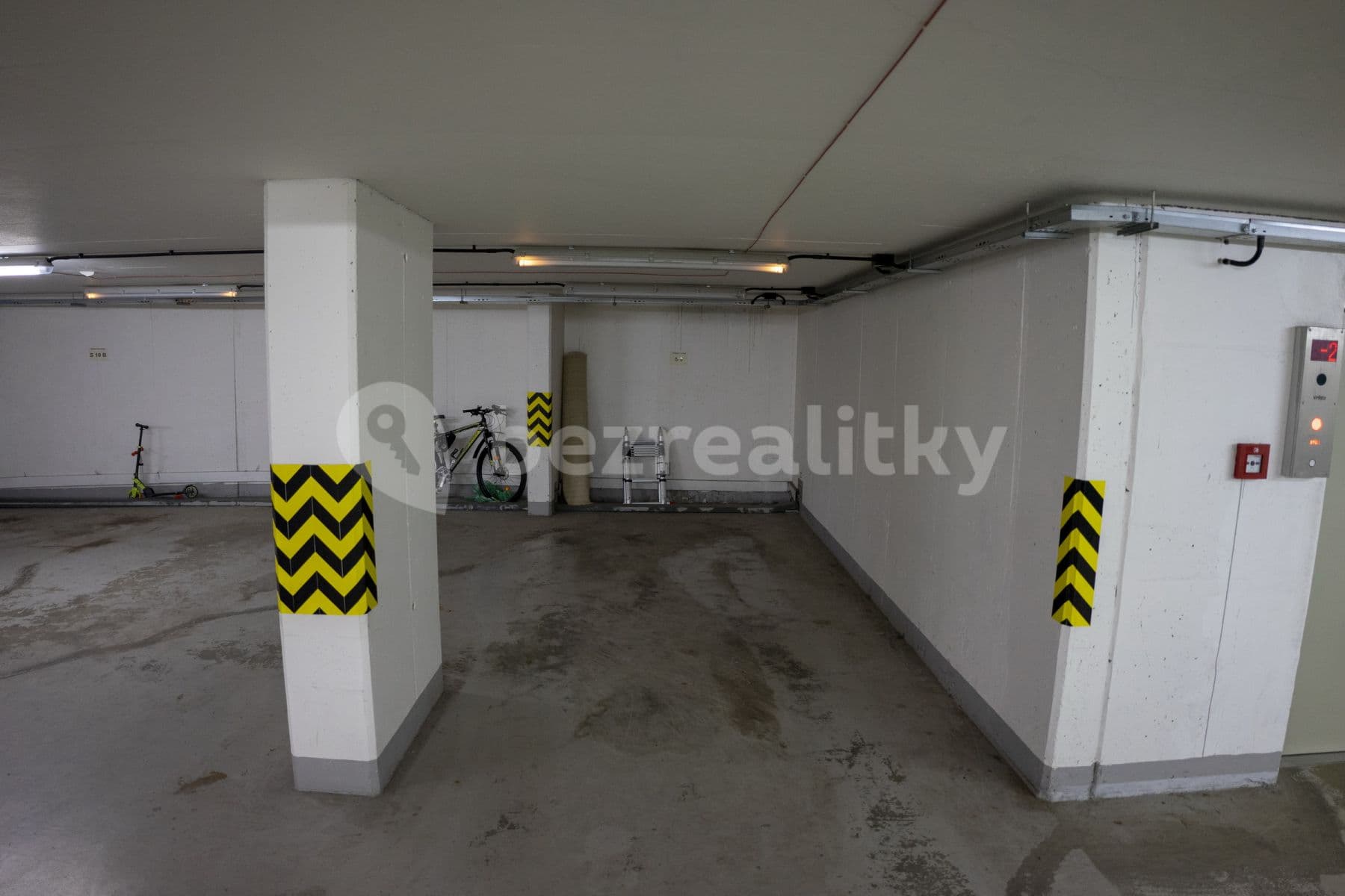 Prenájom bytu 2-izbový 53 m², Na Žertvách, Praha, Praha Prenájom bytu 2-izbový 53 m², Na Žertvách, Praha, Praha