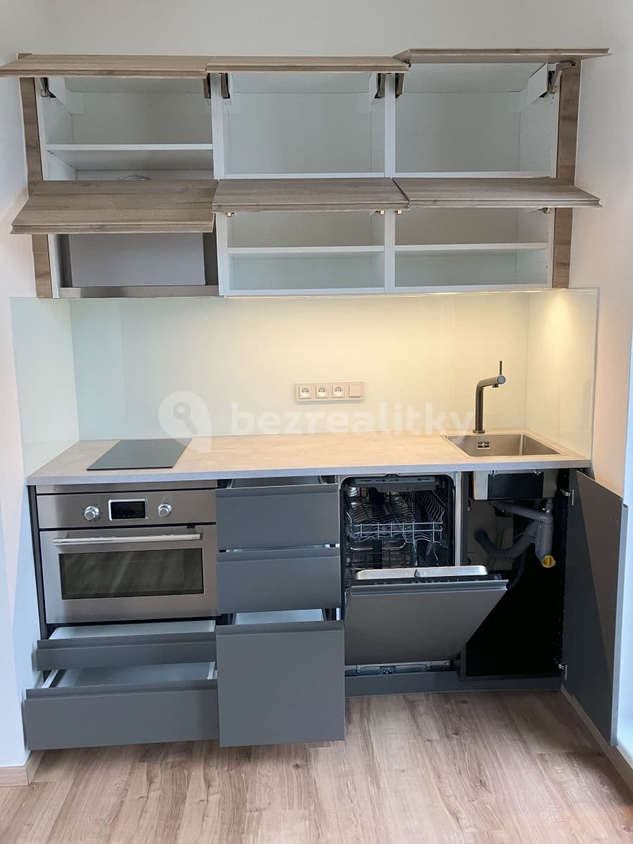 Prenájom bytu 2-izbový 40 m², Nad Ondřejovem, Praha, Praha Prenájom bytu 2-izbový 40 m², Nad Ondřejovem, Praha, Praha