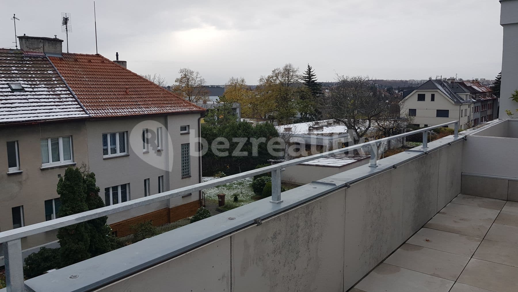 Prenájom bytu 2-izbový 40 m², Nad Ondřejovem, Praha, Praha Prenájom bytu 2-izbový 40 m², Nad Ondřejovem, Praha, Praha