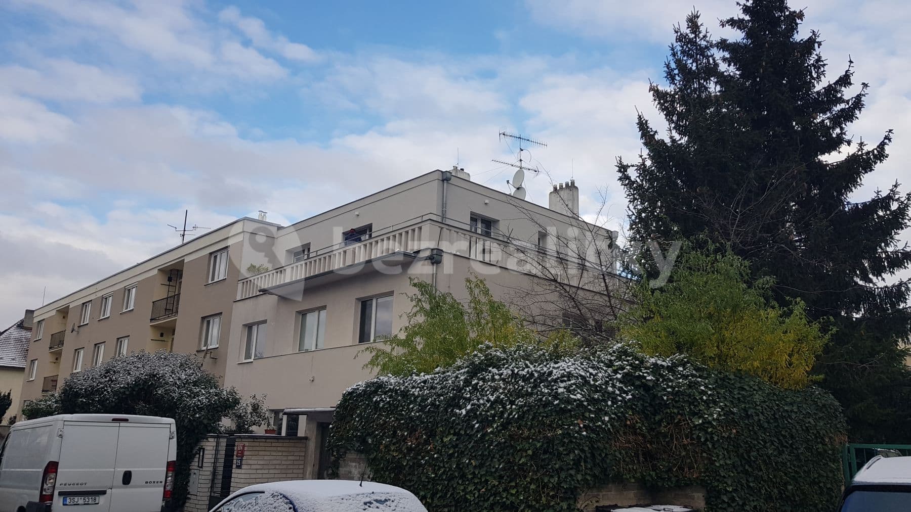 Prenájom bytu 2-izbový 40 m², Nad Ondřejovem, Praha, Praha Prenájom bytu 2-izbový 40 m², Nad Ondřejovem, Praha, Praha